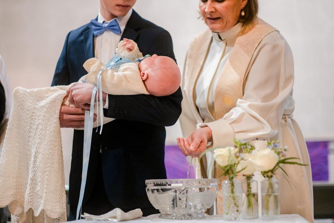 Ristiäiset- lapsen ensimmäinen juhla